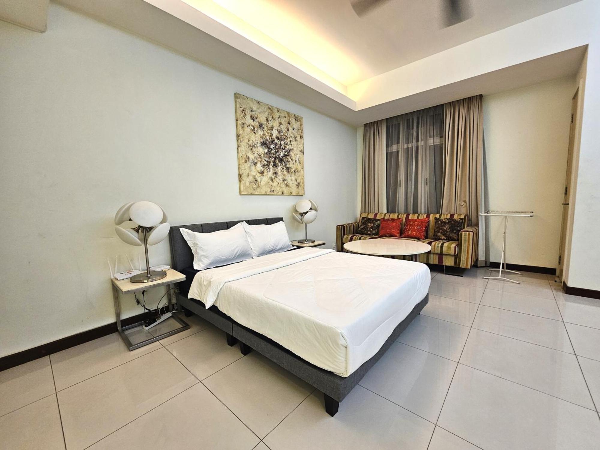 Comar Place Klcc Serviced