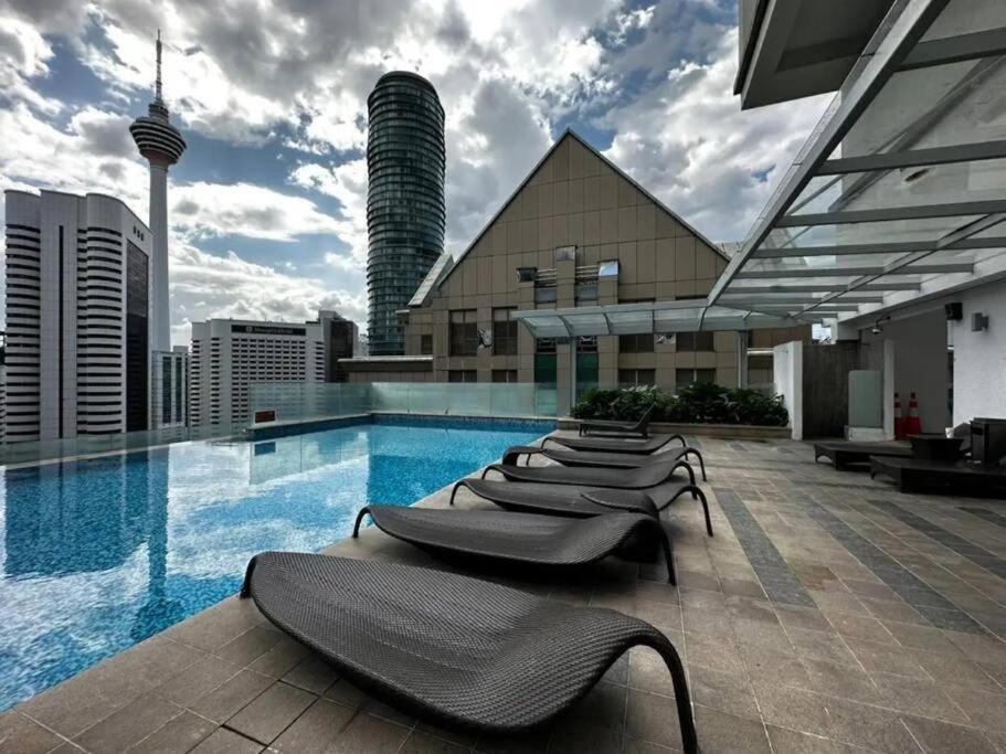 Comar Place Klcc Serviced Aparthotel